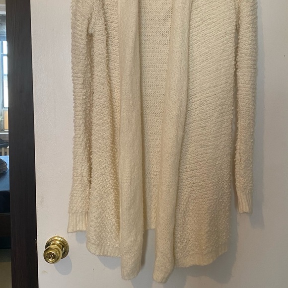 Cardigan - Picture 4 of 5